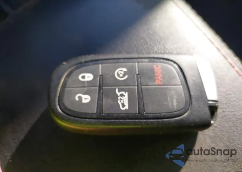 2016 Jeep Cherokee 75Th Anniversary from USA, damaged, VIN 1C4PJLCS6GW283960